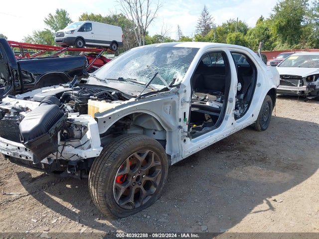 Chrysler 300 2016 2C3CCAGG1GH152425 Image 2