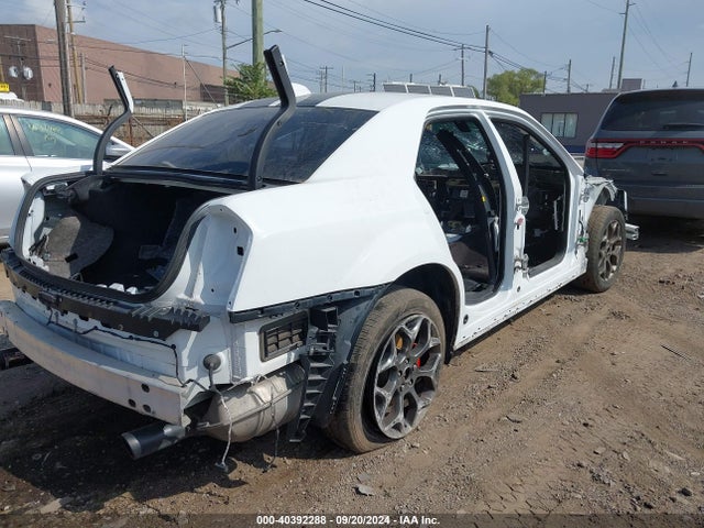 Chrysler 300 2016 2C3CCAGG1GH152425 Image 4