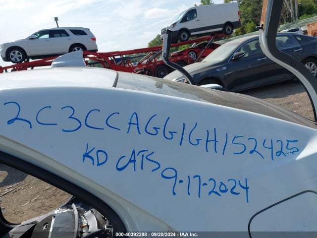 2C3CCAGG1GH152425 Chrysler 300