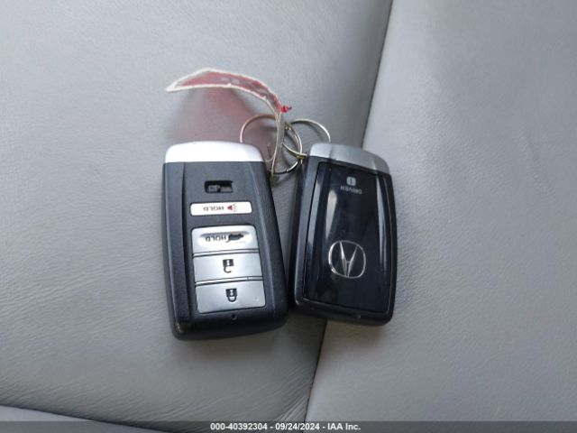 5J8YD3H32HL000360 Acura MDX