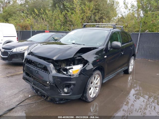 4A4AP3AUXFE019646 Mitsubishi Outlander Sport Es