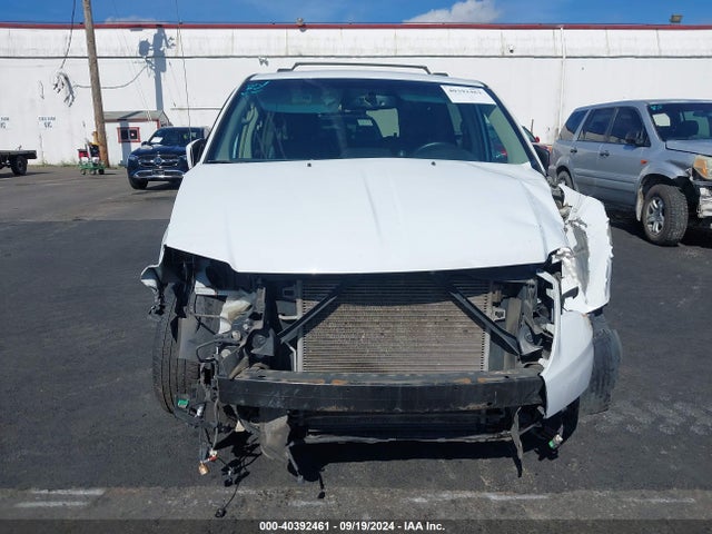 2C4RC1BG5ER398379 Chrysler Town & Country Touring
