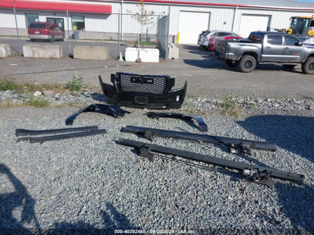 1GKS2JKL2NR258642 GMC Yukon Xl 4wd Denali