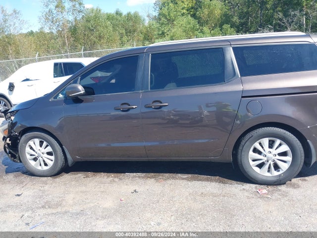 KIA SEDONA LX 2016 KNDMB5C19G6185797 Image 14