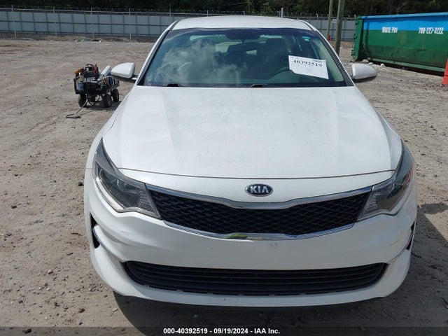 KIA Optima Lx 2018 5XXGT4L35JG254208 Image 12
