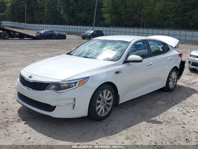 KIA Optima Lx 2018 5XXGT4L35JG254208 Image 2