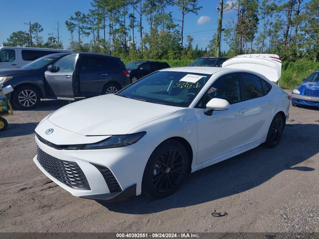 Toyota CAMRY SE 2025 4T1DAACKXSU521834 Image 2