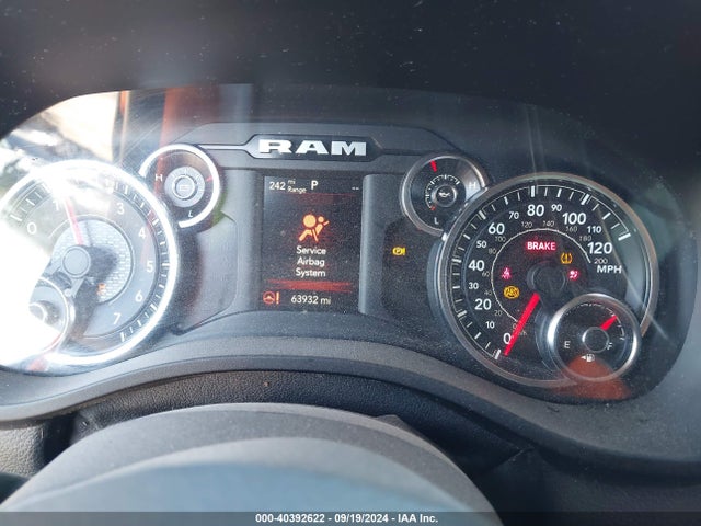 1C6RREFT1KN894681 RAM 1500 Big Horn/lone Star  4x2 5'7 Box