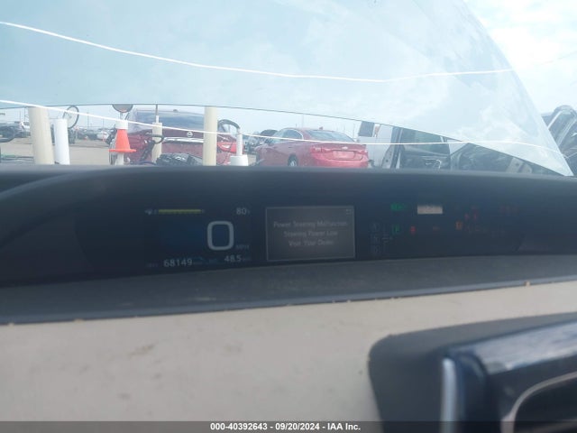 Toyota Prius Two 2018 JTDKBRFU6J3582784 Image 7