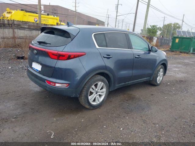 KNDPMCAC8H7102257 KIA Sportage Lx
