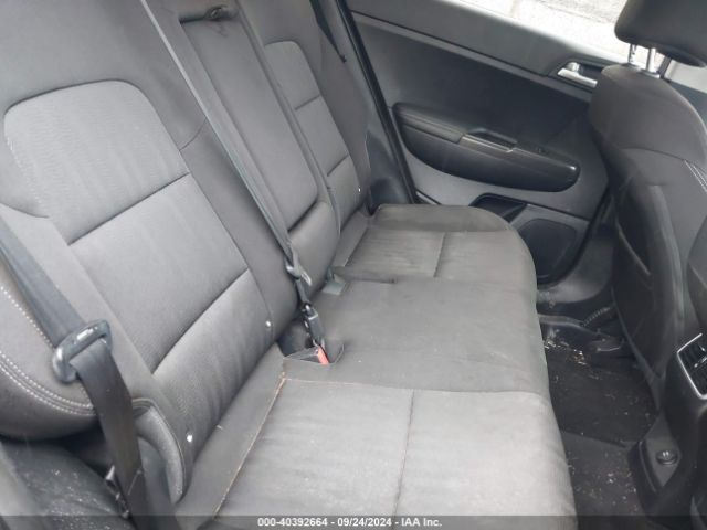 KNDPMCAC8H7102257 KIA Sportage Lx