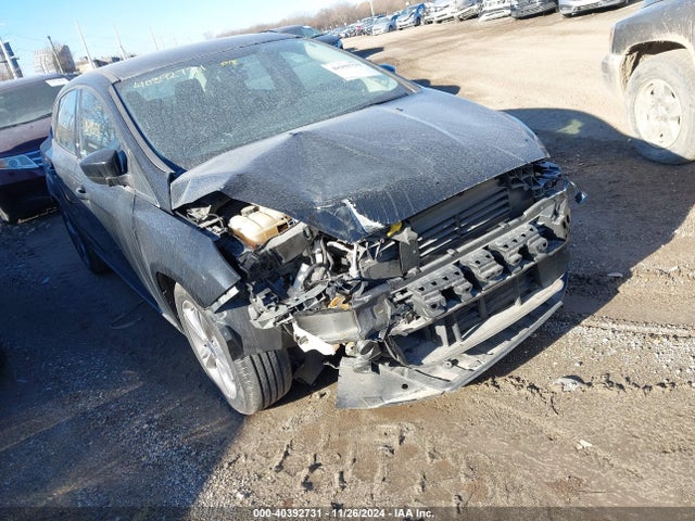 Ford FOCUS SE 2018 1FADP3FE8JL233972 Image 6