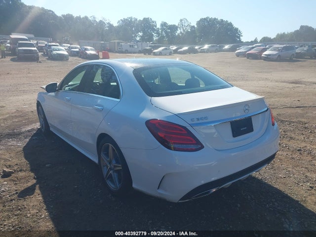 55SWF4JB2GU172878 Mercedes-Benz C 300 Luxury/sport