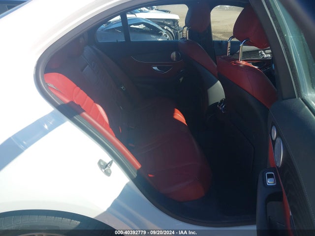 55SWF4JB2GU172878 Mercedes-Benz C 300 Luxury/sport