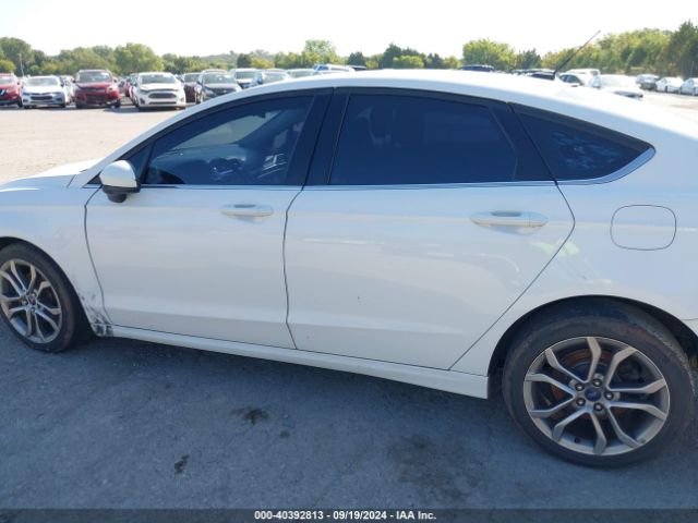 3FA6P0T99HR144373 Ford FUSION SE