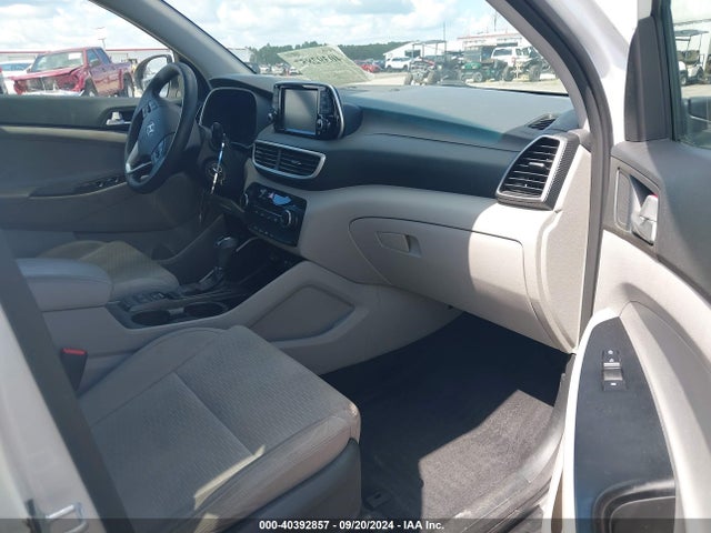 Hyundai TUCSON SE 2019 KM8J23A49KU924977 Image 5