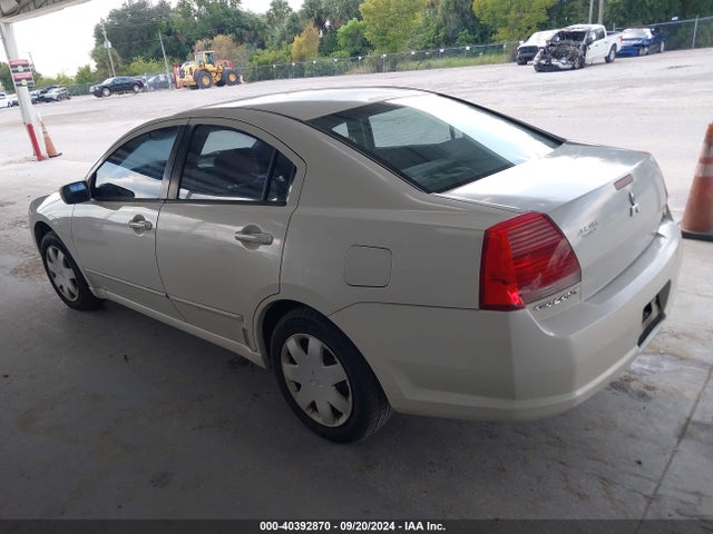 2004 MITSUBISHI GALANT 4A3AB36S34E135097 Photo 2