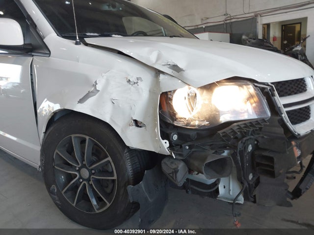 2C4RDGEG0JR202127 Dodge Grand Caravan Gt