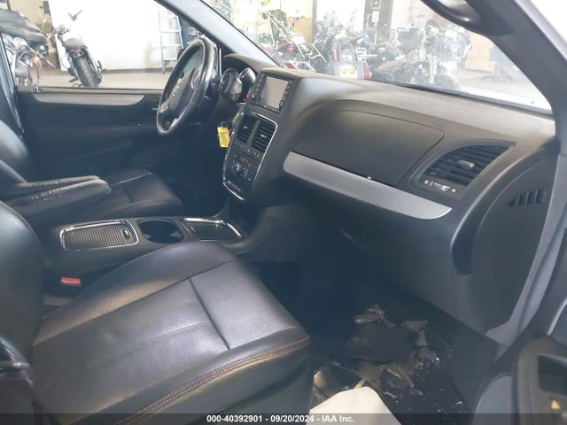 2C4RDGEG0JR202127 Dodge Grand Caravan Gt