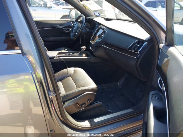 YV4A22PK4H1120985 Volvo Xc90 Momentum