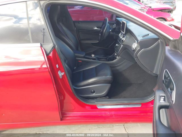 WDDSJ4EB9FN225025 Mercedes-Benz CLA 250