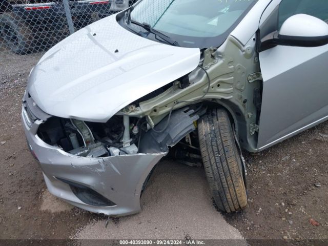 1G1JB5SH1H4152705 Chevrolet Sonic Ls Auto