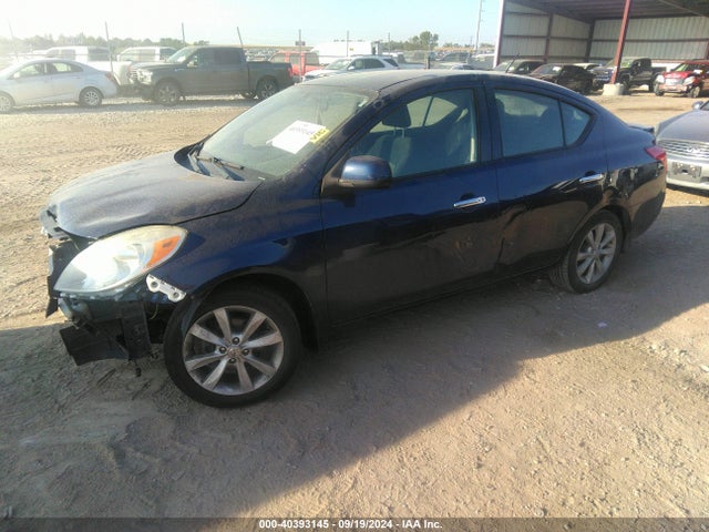 Nissan Versa 1.6 Sl 2014 3N1CN7AP6EL860341 Image 2
