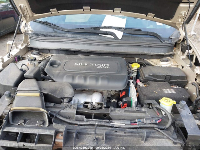 1C4PJLAB1FW589871 Jeep Cherokee Sport