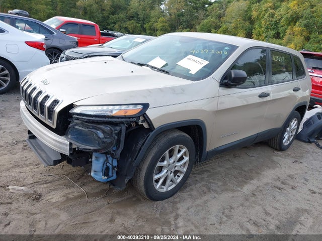 1C4PJLAB1FW589871 Jeep Cherokee Sport