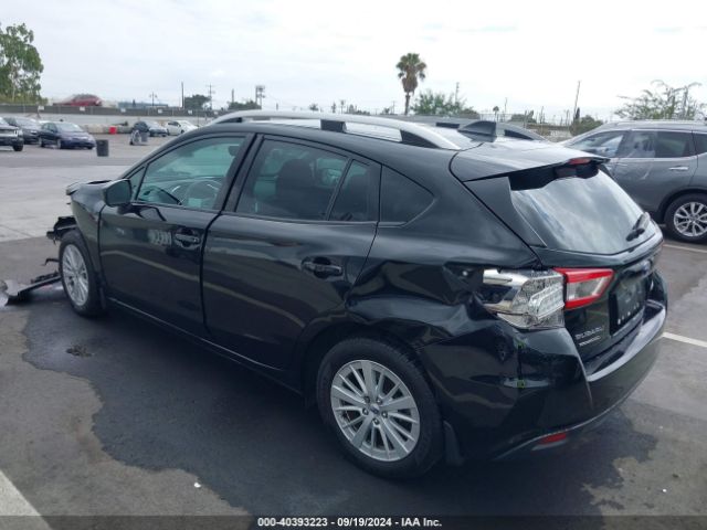 4S3GTAB60J3700694 Subaru Impreza 2.0i Premium