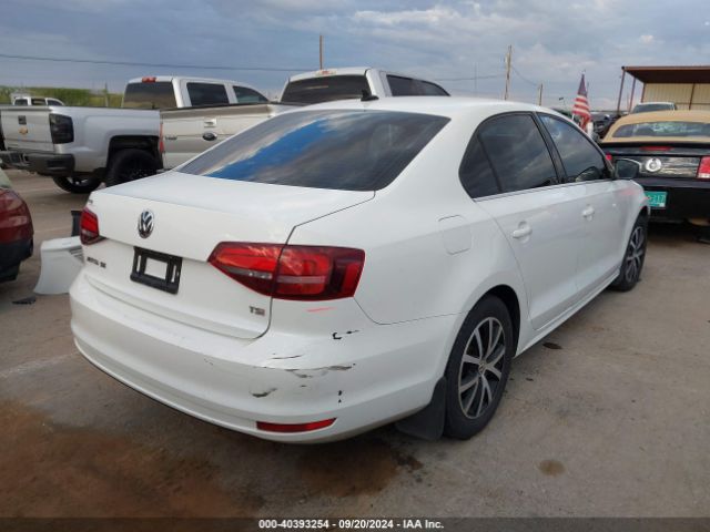 3VWDB7AJ3HM204065 Volkswagen Jetta 1.4t Se