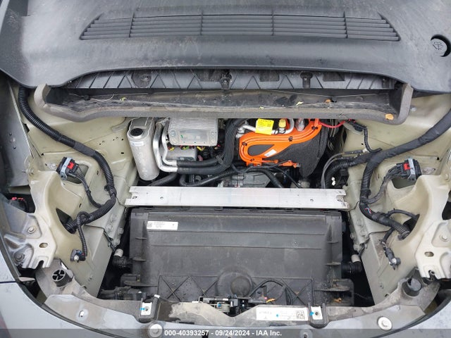 2023 TESLA MODEL Y 7SAYGDEE3PF878417 Photo 9
