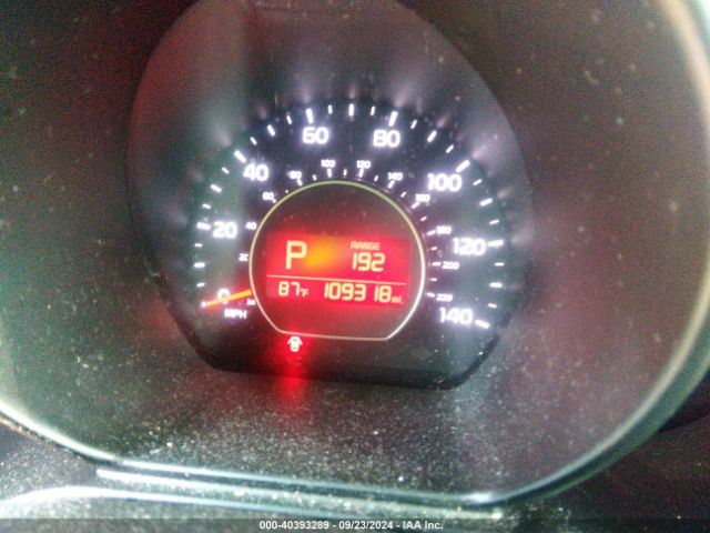KNDJX3A52F7757073 KIA Soul !