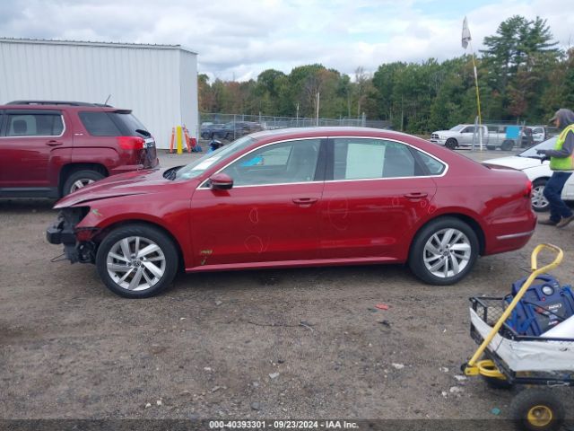 1VWBA7A34JC003522 Volkswagen Passat 2.0t Se