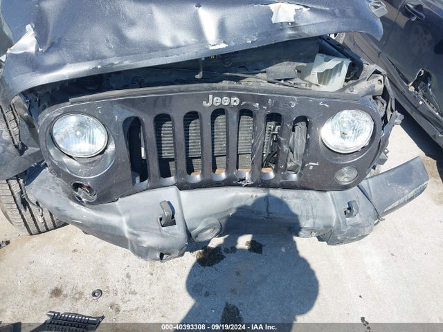 1C4AJWAG2HL516046 Jeep Wrangler Sport 4x4