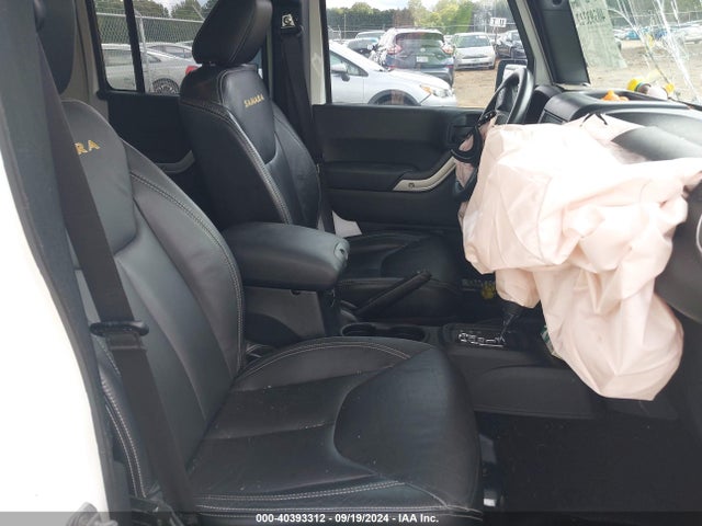 1C4BJWEG5FL653736 Jeep Wrangler Unlimited Sahara