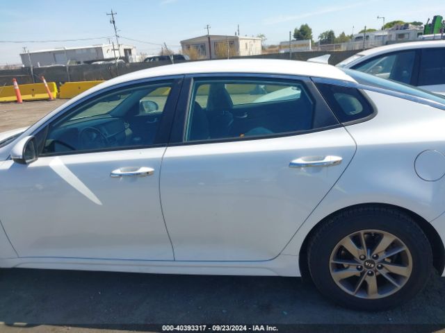 5XXGT4L19GG008267 KIA Optima Lx Turbo