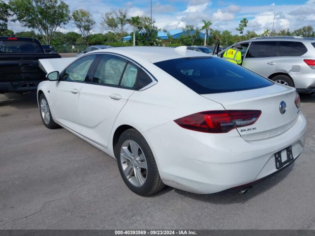 W04GL6SXXJ1097989 Buick Regal Sportback Preferred