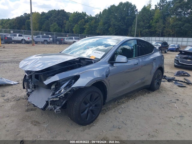 2024 TESLA MODEL Y 7SAYGDED5RA322617 Photo 1