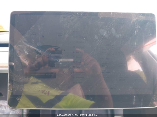 2024 TESLA MODEL Y 7SAYGDED5RA322617 Photo 6