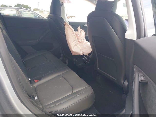 2024 TESLA MODEL Y 7SAYGDED5RA322617 Photo 7
