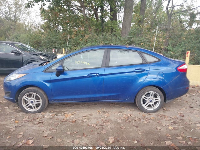 Ford FIESTA SE 2018 3FADP4BJ4JM132094 Image 14