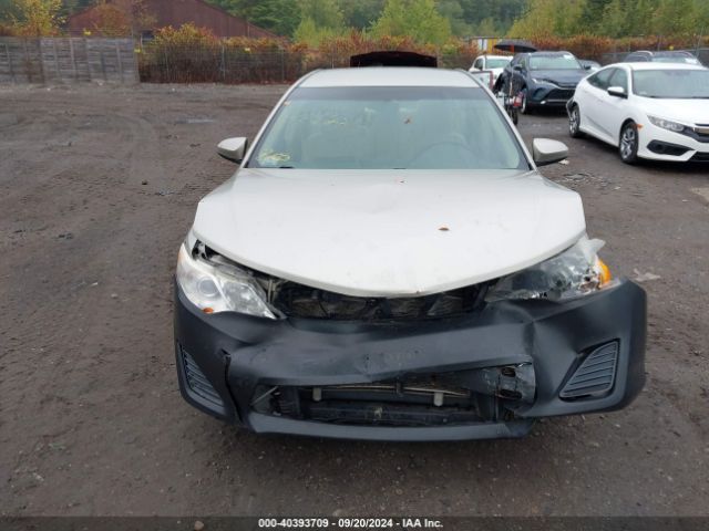 4T4BF1FK8ER354985 Toyota CAMRY LE
