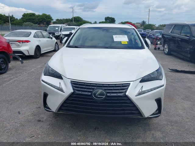 JTJYARBZ4J2097626 Lexus NX 300