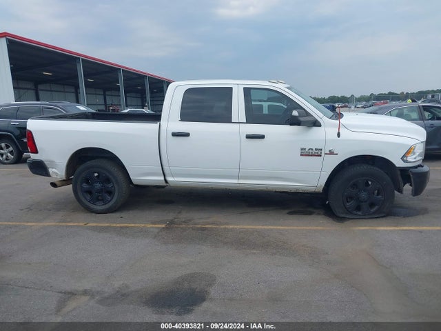 RAM 2500 Tradesman  4x2 6'4 Box 2018 3C6UR4CL7JG125196 Image 13