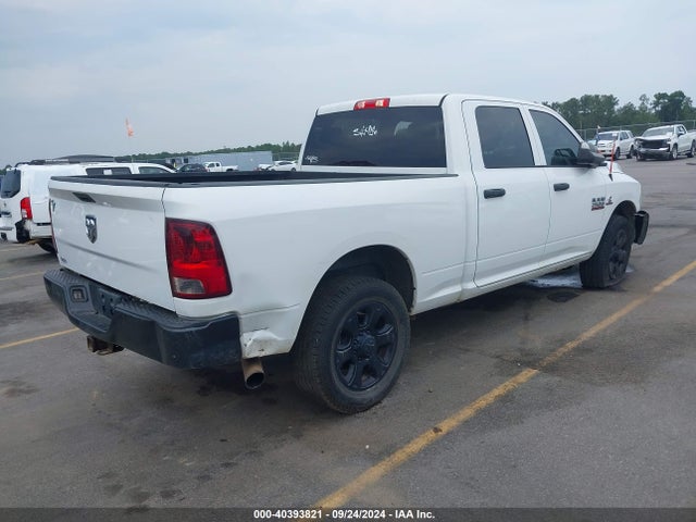 RAM 2500 Tradesman  4x2 6'4 Box 2018 3C6UR4CL7JG125196 Image 4