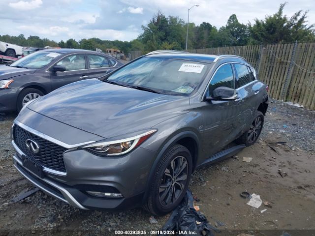 SJKCH5CR8JA053647 Infiniti Qx30 Premium