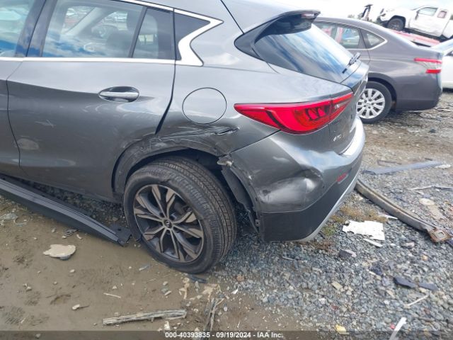 SJKCH5CR8JA053647 Infiniti Qx30 Premium