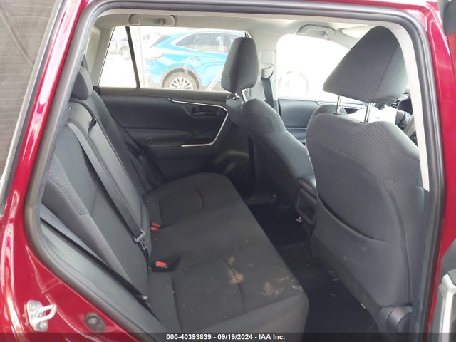 Toyota RAV4 LE 2019 2T3H1RFVXKW039037 Image 8