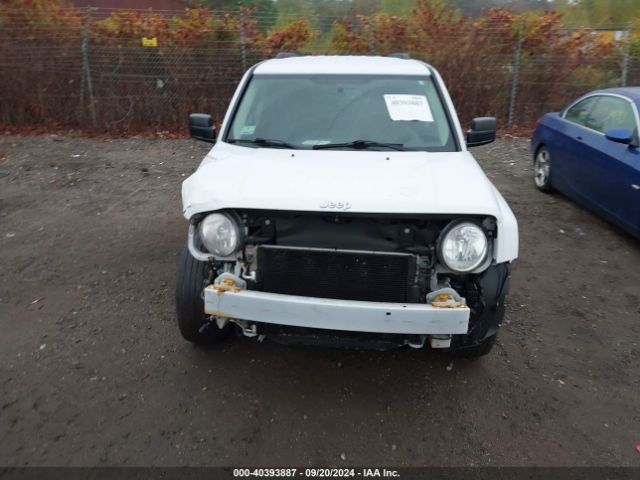 1C4NJRFB2HD135808 Jeep Patriot Latitude 4x4